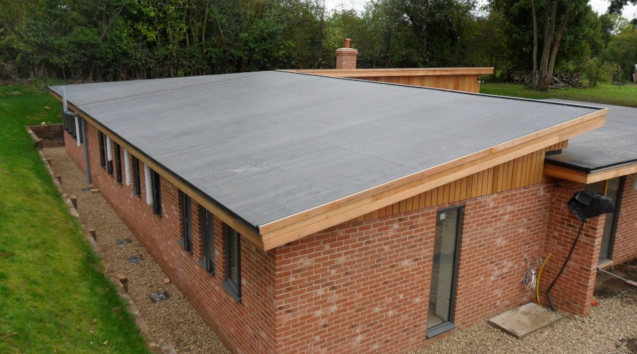 Flat Roofs (Felt or Rubber)